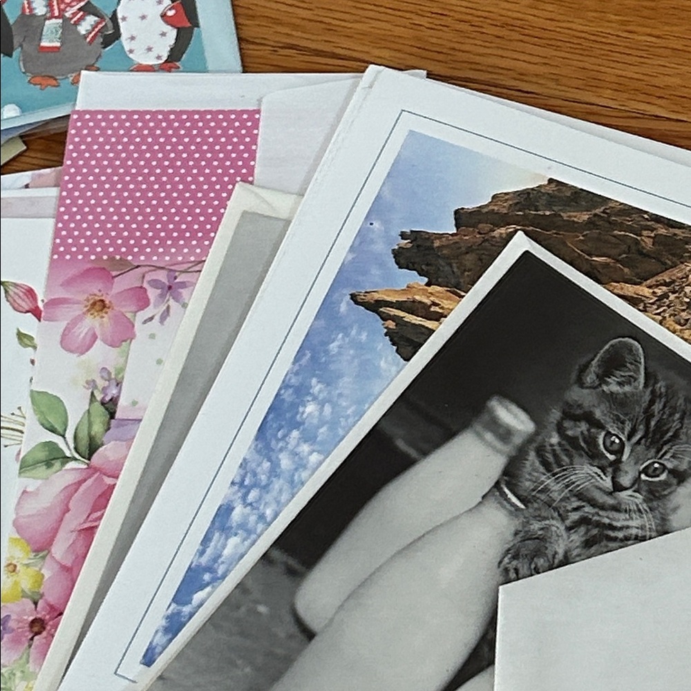 Assorted Greeting Cards Collection - Picture 2 of 7